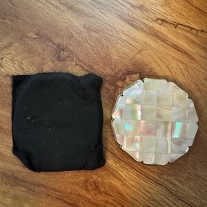 Vintage Stratton Mother of Pearl Mirrored Powder Compact